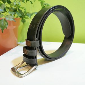 Classic Belt - SFG Black with Black Edge and Stitch on 114 SS West End Buckle - standing