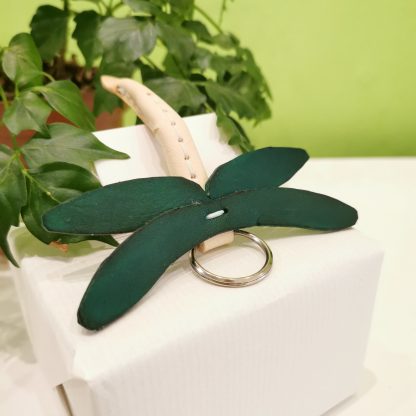 Keyrings - Dragonfly by BeSavage Leather natural body green wings
