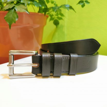 Classic Belt - SFG Black with Black Edge and Stitch on 118 West End Roller Buckle - top and tail